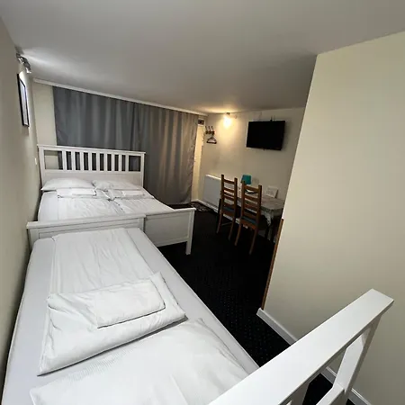 Airportpark Accommodatie bij particulieren Pyrzowice