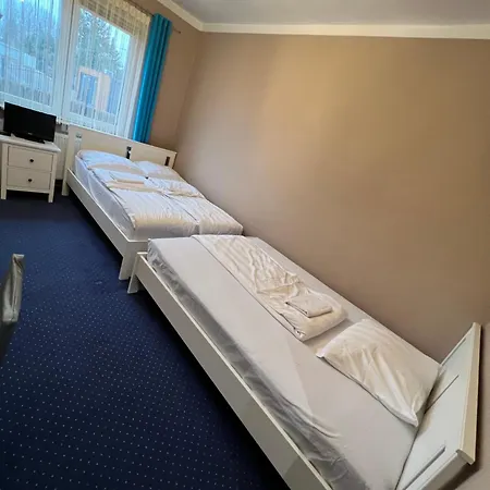 Noclegi Airportpark Homestay Pyrzowice