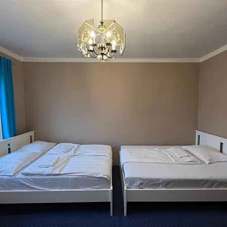 Privatunterkunft Noclegi Airportpark Pyrzowice