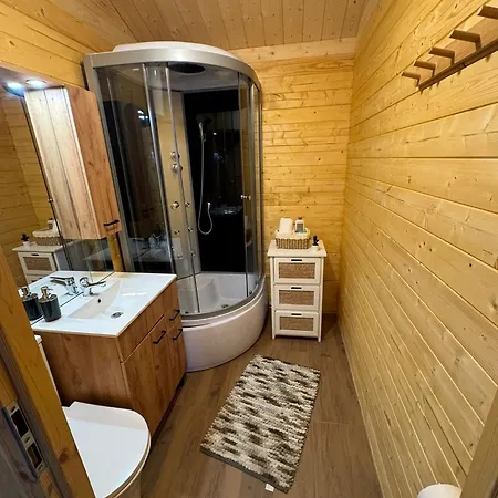 Noclegi Airportpark Homestay