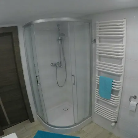 Noclegi Airportpark Homestay Pyrzowice